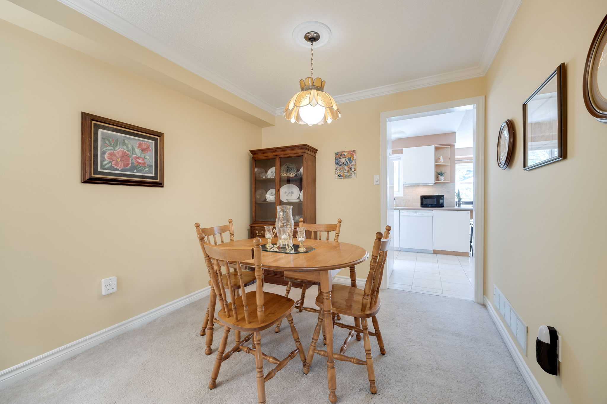 Aurora property showcase — delivered property photograph 8