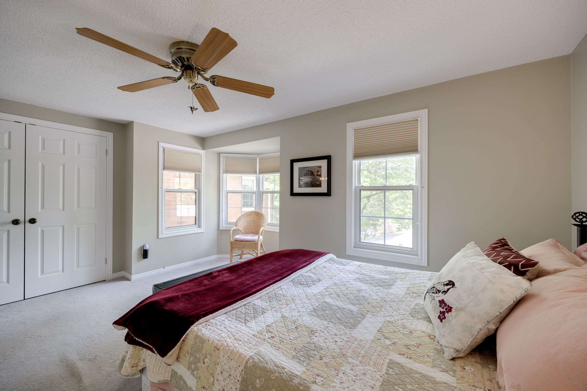 Aurora property showcase — delivered property photograph 18