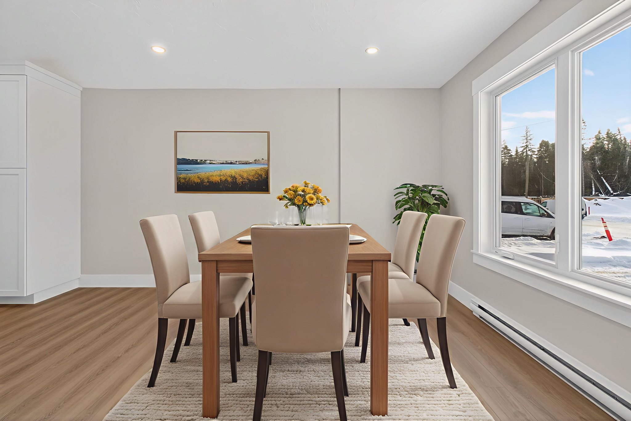 IMG_7892 virtually staged.jpeg