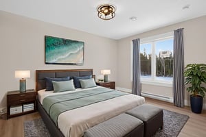 IMG_7954 virtually staged.jpeg