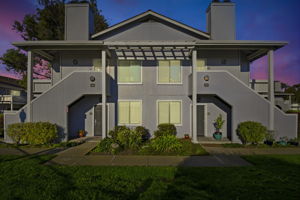  Photo 0