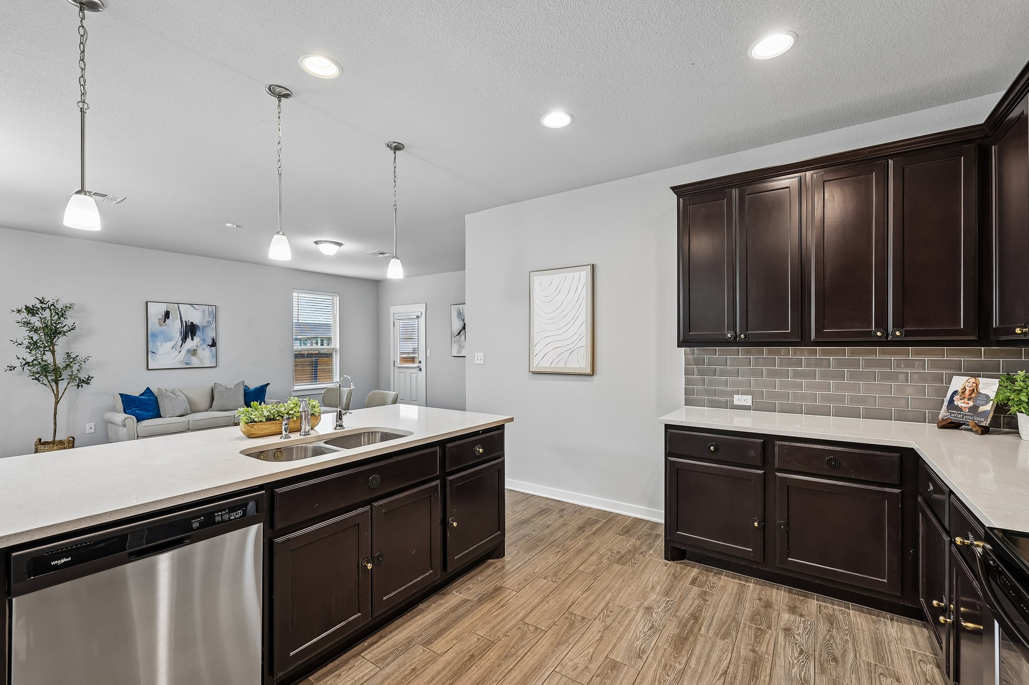 Syrah Ct-S2304-014.jpg