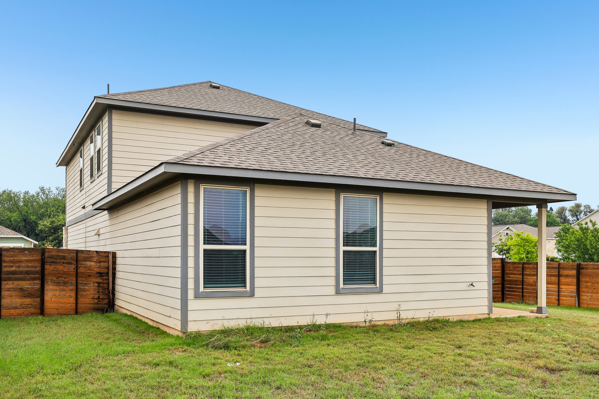 Syrah Ct-S2304-042.jpg