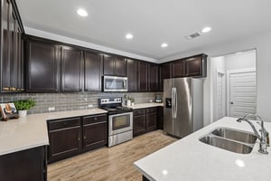 Syrah Ct-S2304-013.jpg