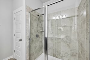 Syrah Ct-S2304-023.jpg