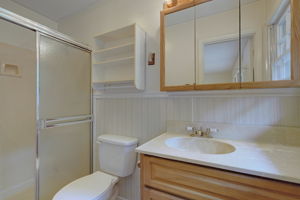 En-Suite Primary Bathroom