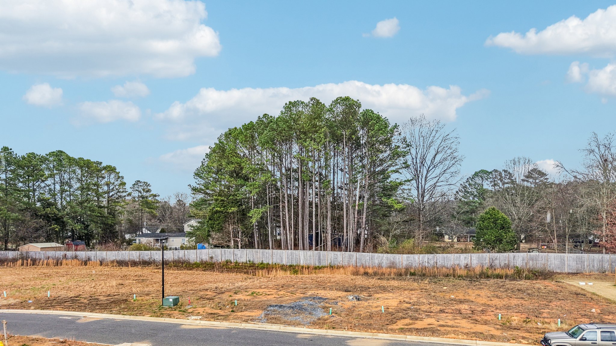 Vlg Grn Dr NW-S2912-002.jpg