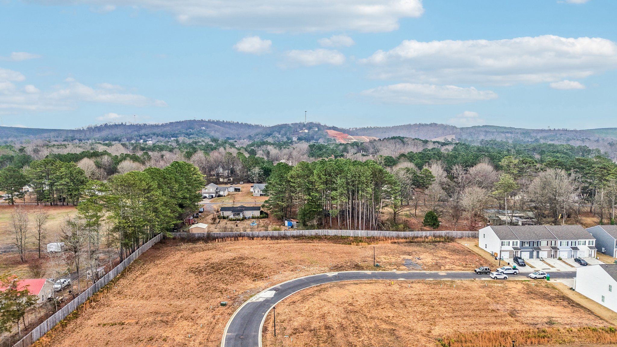 Vlg Grn Dr NW-S2912-006.jpg