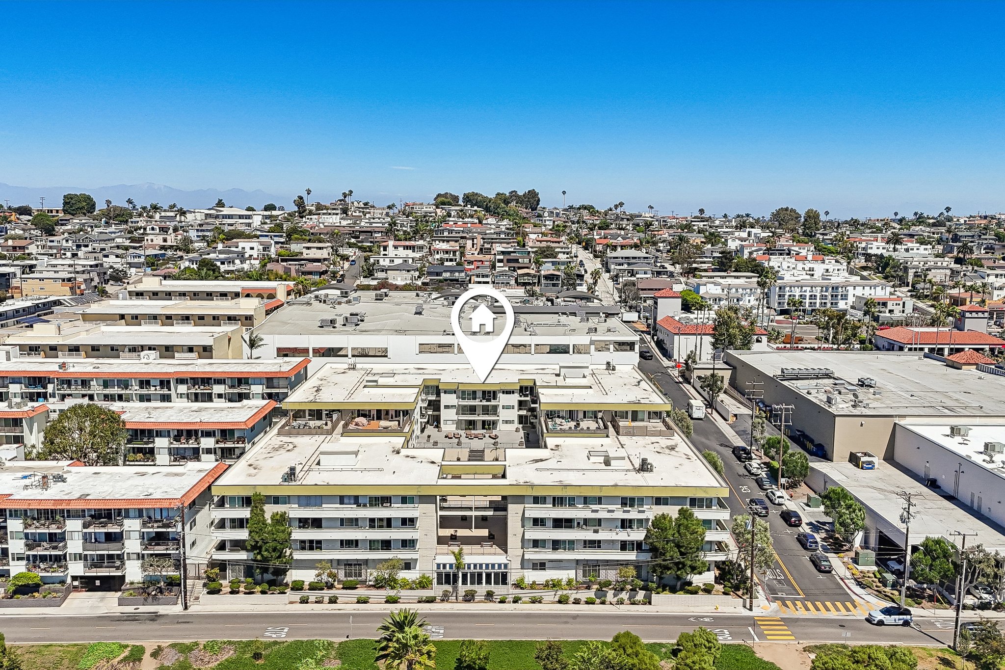 Ardmore Ave 319-S1808-023.jpg