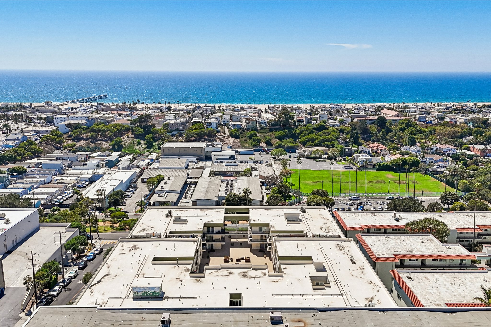 Ardmore Ave 319-S1808-028.jpg