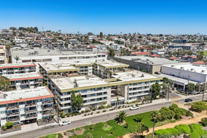 Ardmore Ave 319-S1808-026.jpg