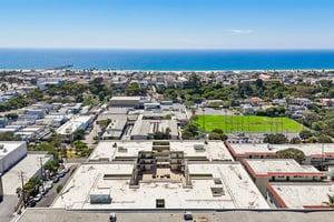 Ardmore Ave 319-S1808-028.jpg