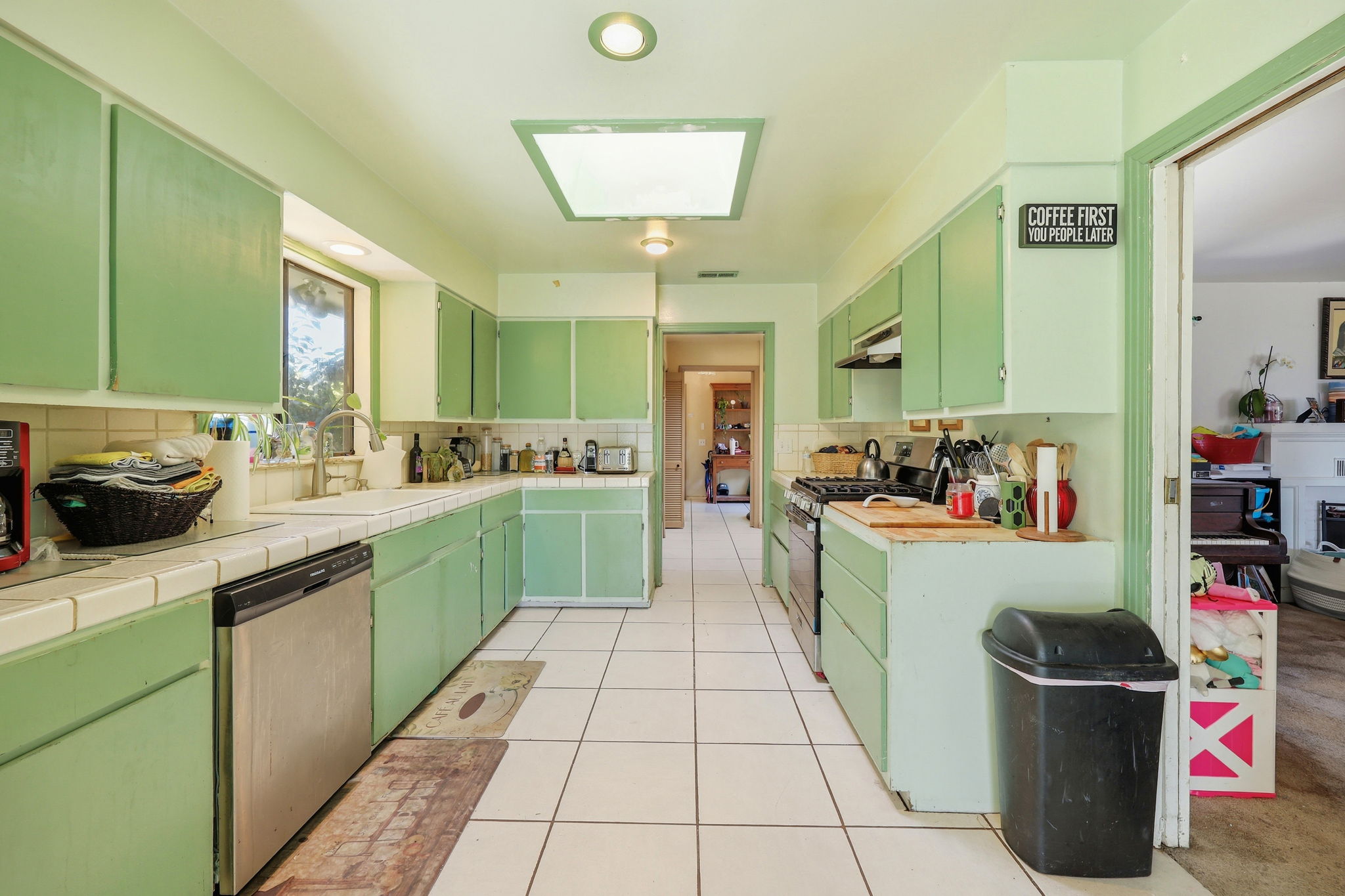 014_F8_1600 Fulton Rd