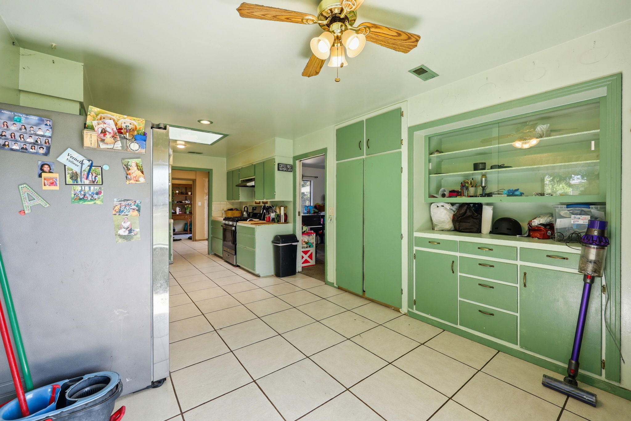 021_F8_1600 Fulton Rd