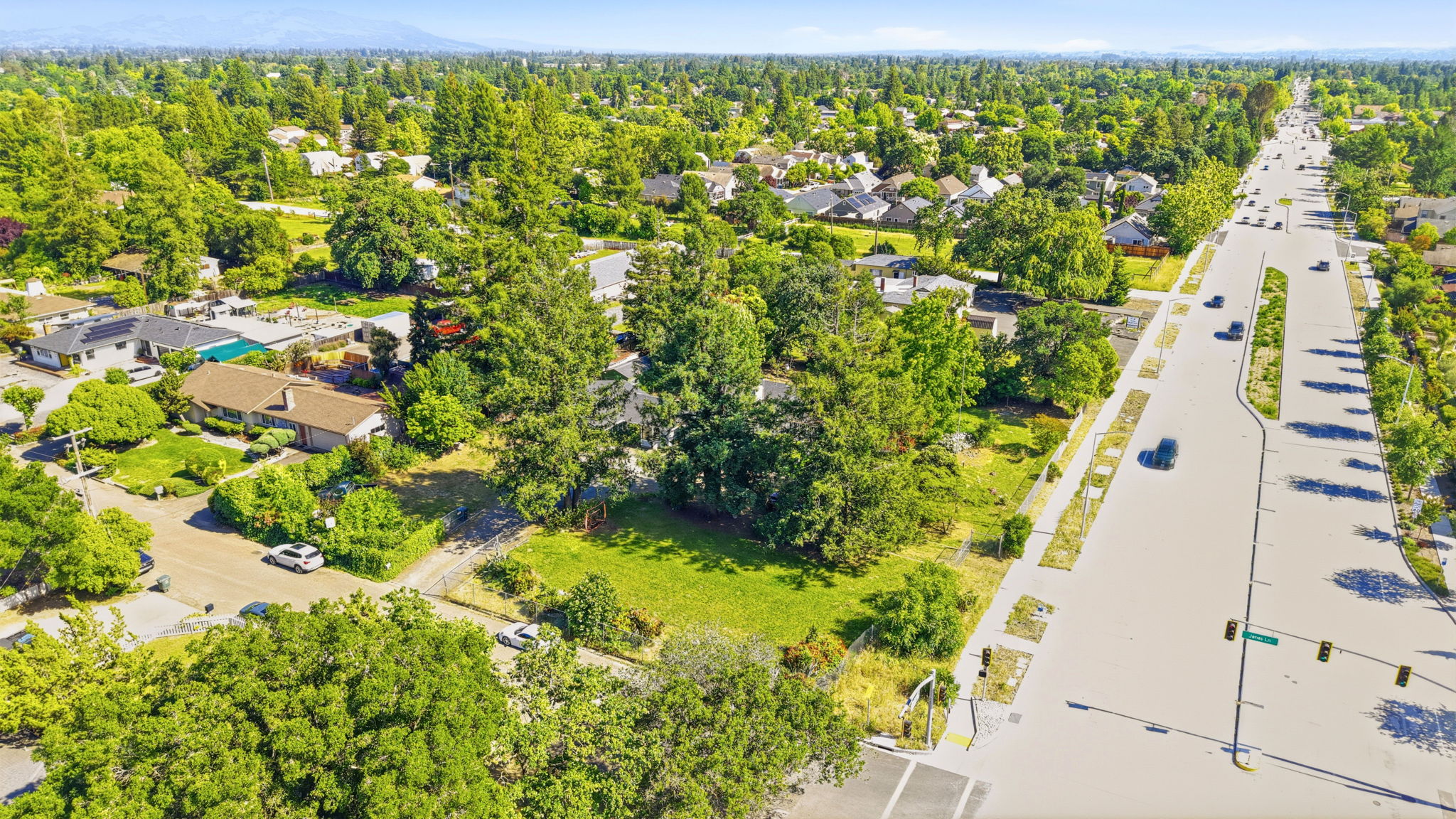 002_F8_AERIAL_1600 Fulton Rd