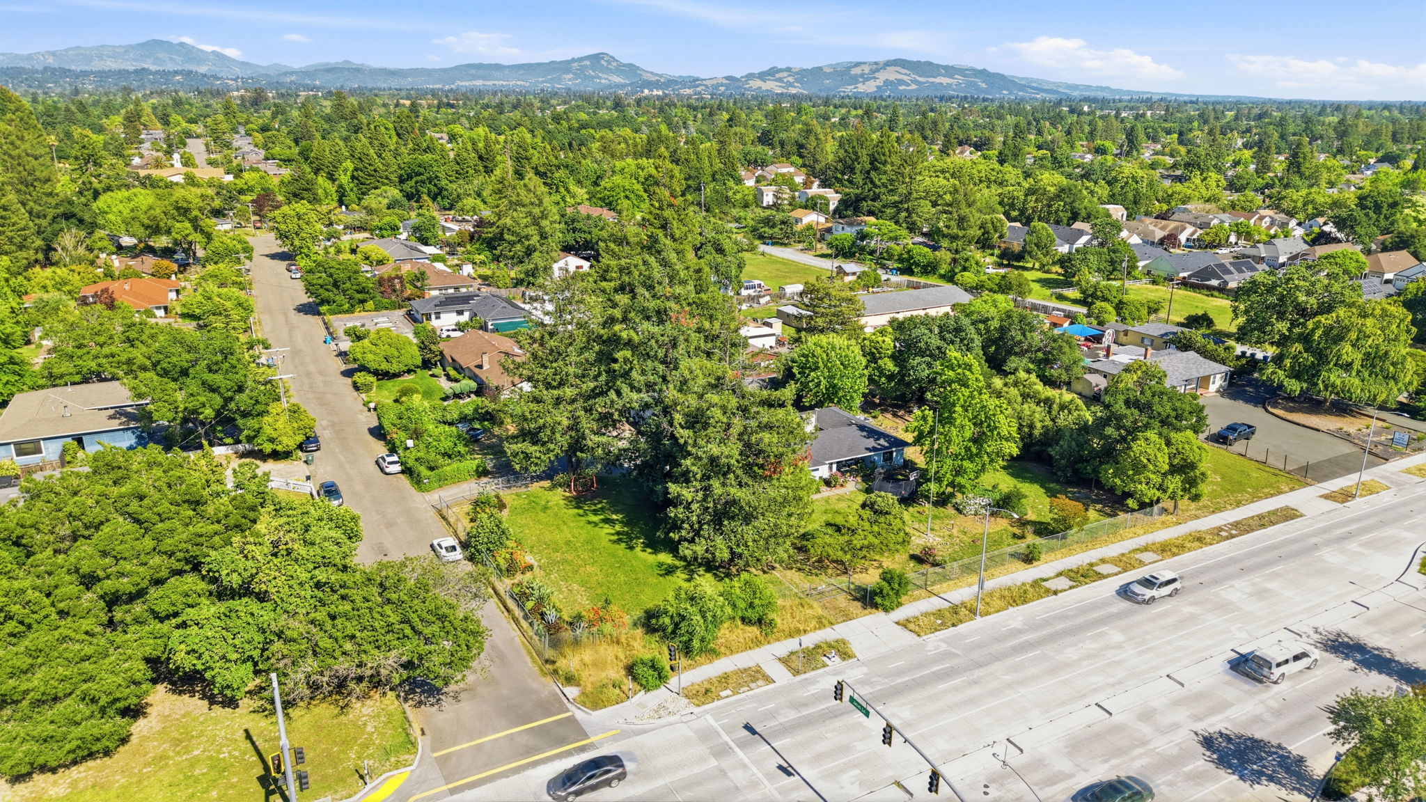003_F8_AERIAL_1600 Fulton Rd