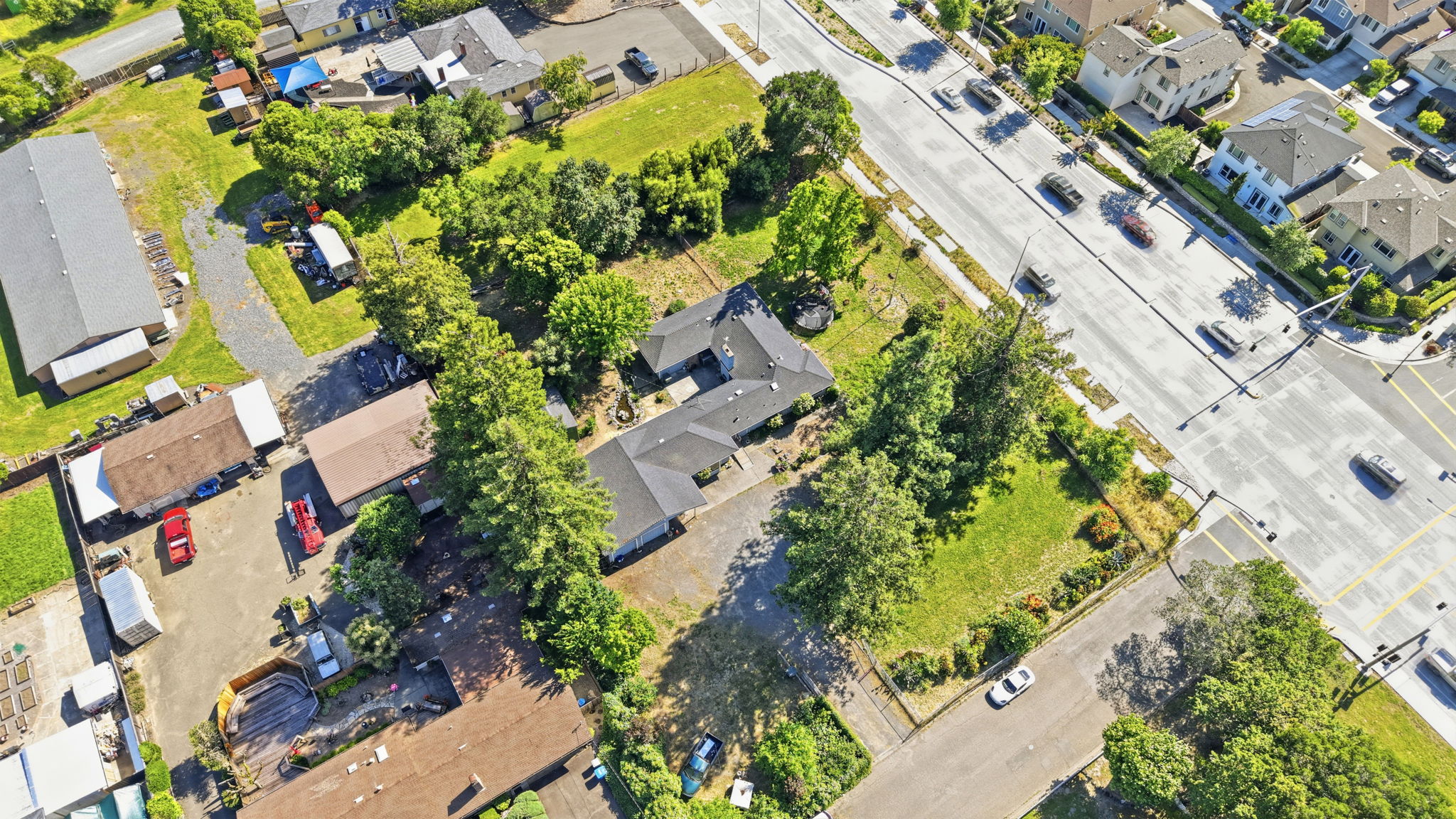 008_F8_AERIAL_1600 Fulton Rd
