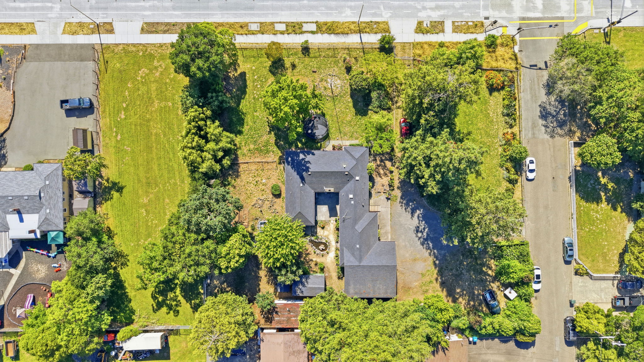 010_F8_AERIAL_1600 Fulton Rd