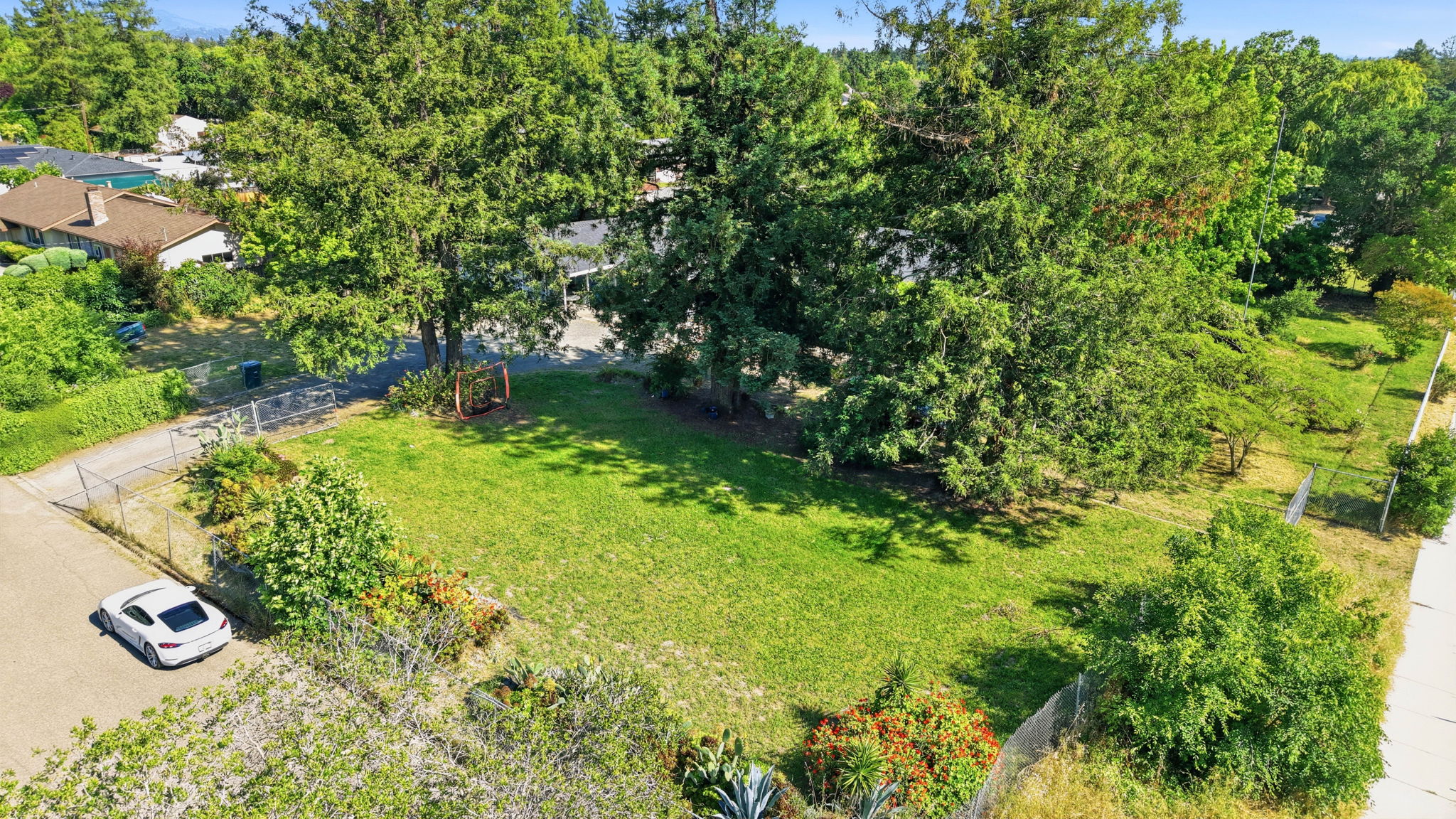 011_F8_AERIAL_1600 Fulton Rd