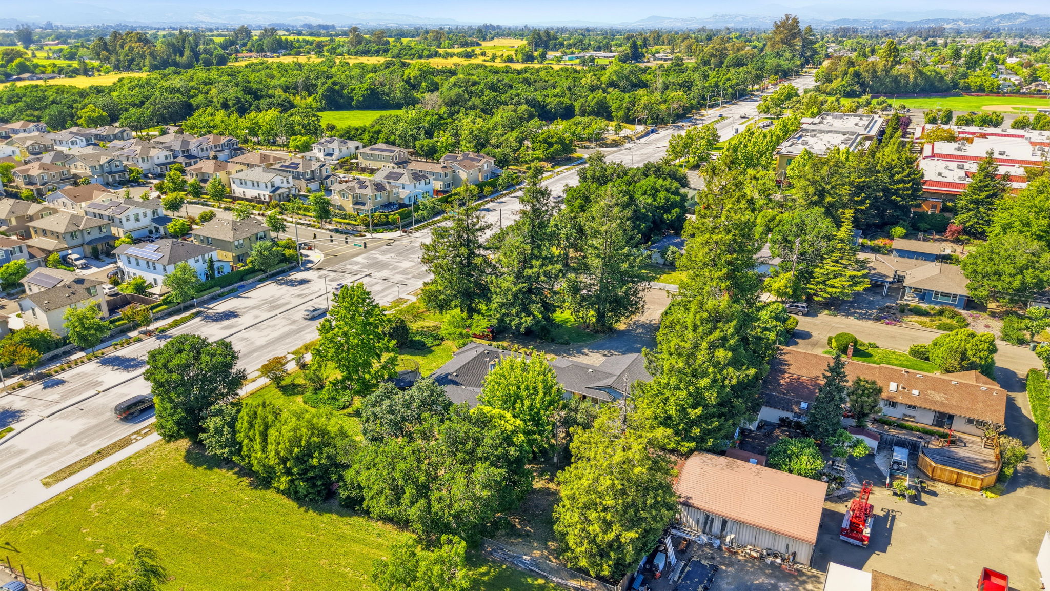 017_F8_AERIAL_1600 Fulton Rd