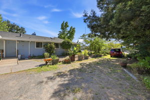 004_F8_1600 Fulton Rd
