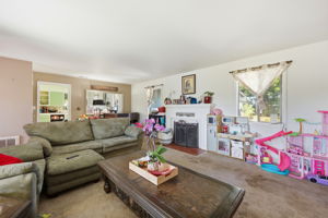 008_F8_1600 Fulton Rd