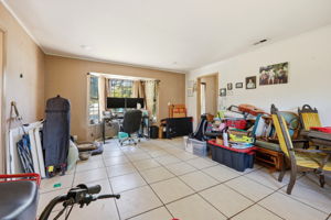011_F8_1600 Fulton Rd