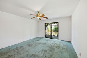 033_F8_1600 Fulton Rd