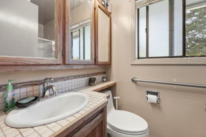 038_F8_1600 Fulton Rd