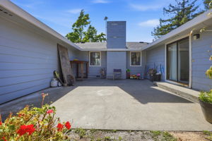 039_F8_1600 Fulton Rd