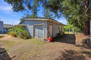 061_F8_1600 Fulton Rd