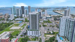 1600 NE 1st Ave, Miami, FL 33132, USA Photo 2