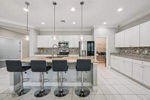 NW Vivanco St-L0803-014.jpg