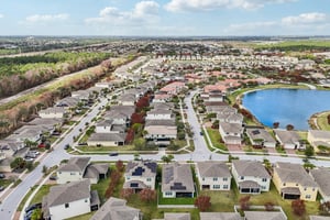 NW Vivanco St-L0803-041.jpg