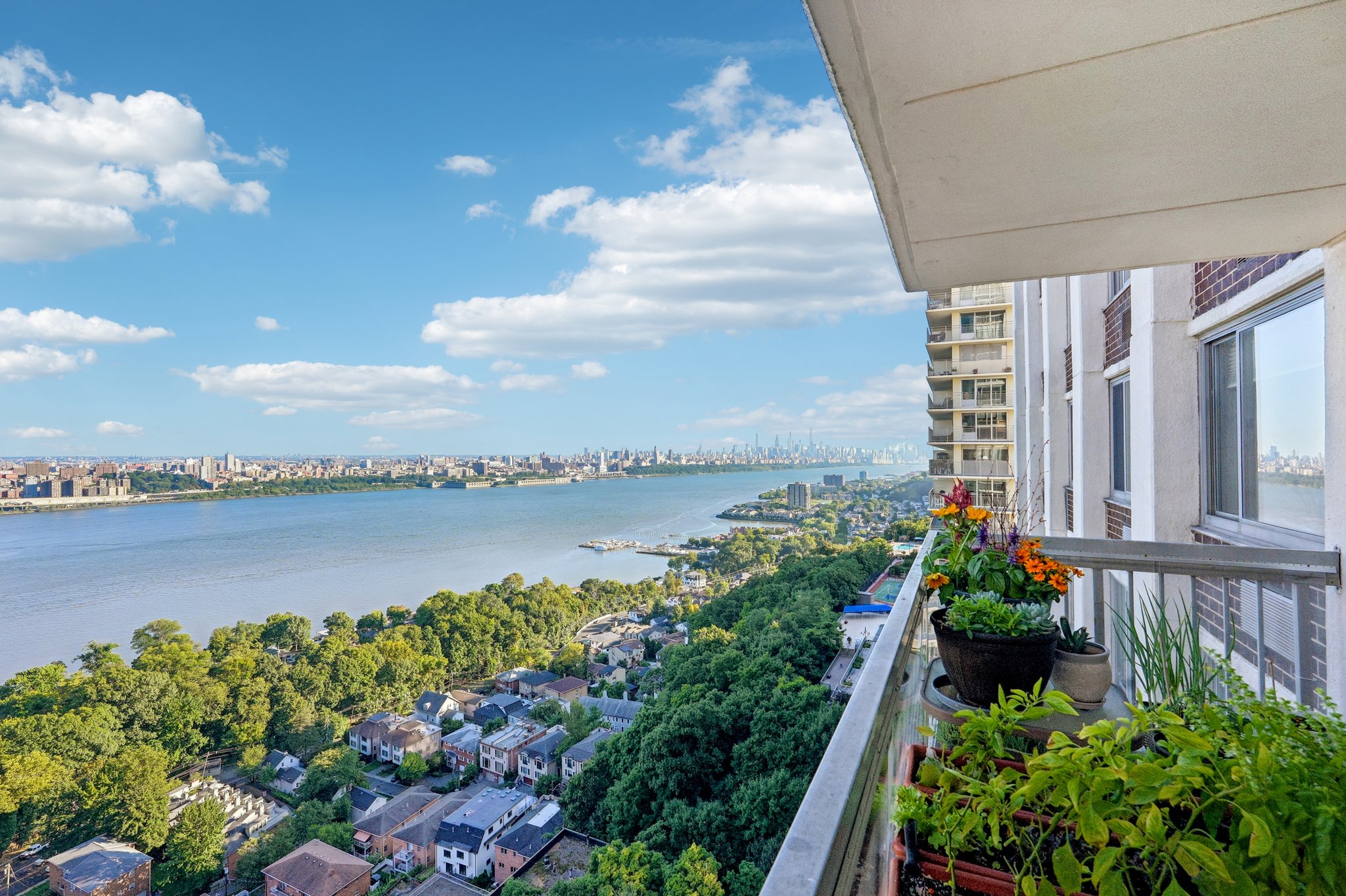 Parker Ave-S1609-051r.jpg