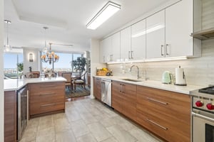 Parker Ave-S1609-022r.jpg