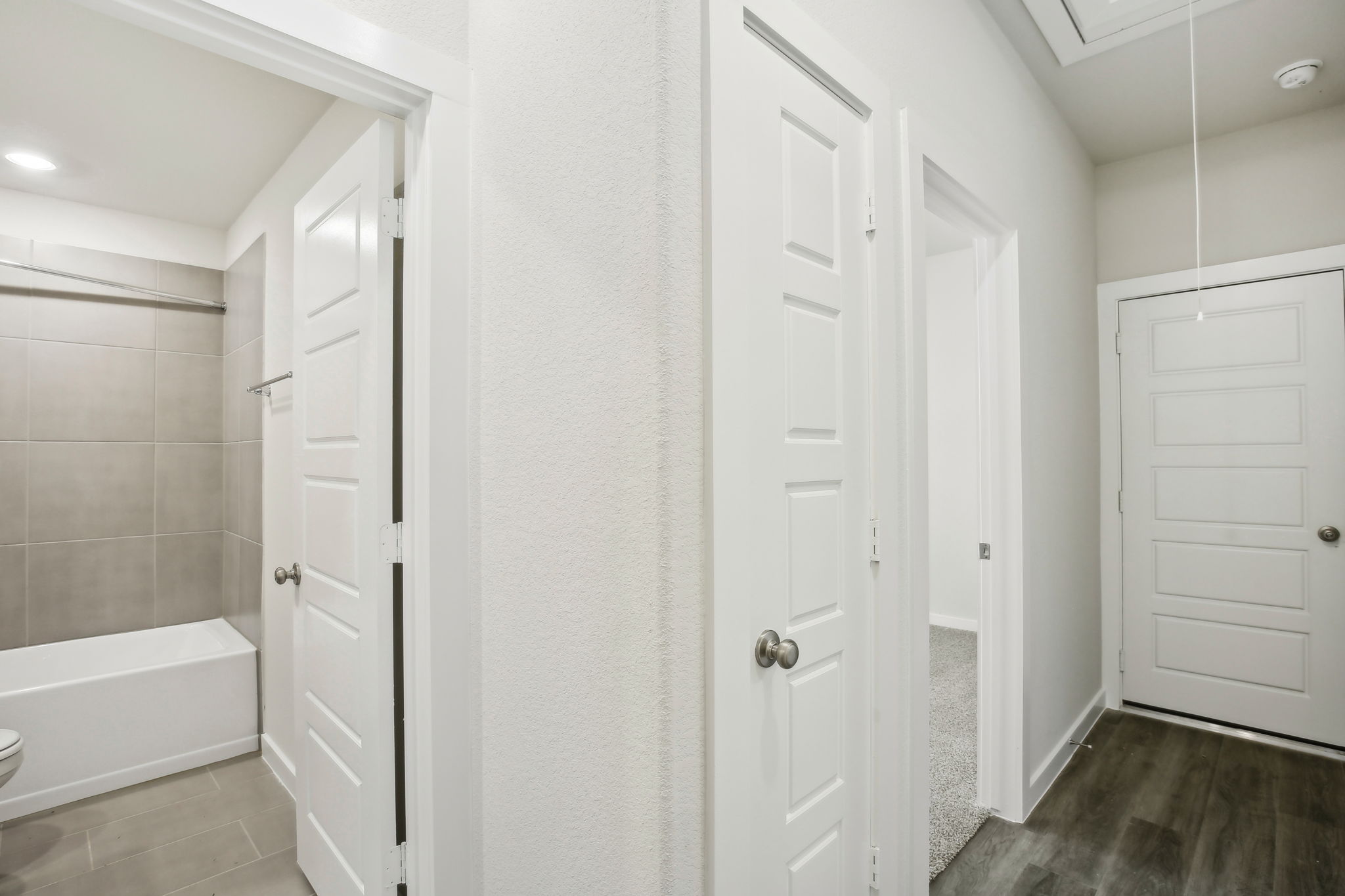 Meritage Homes Houston - Montgomery Oaks - 1600 Shae Oak Ln, Conroe, TX 77304 - 010