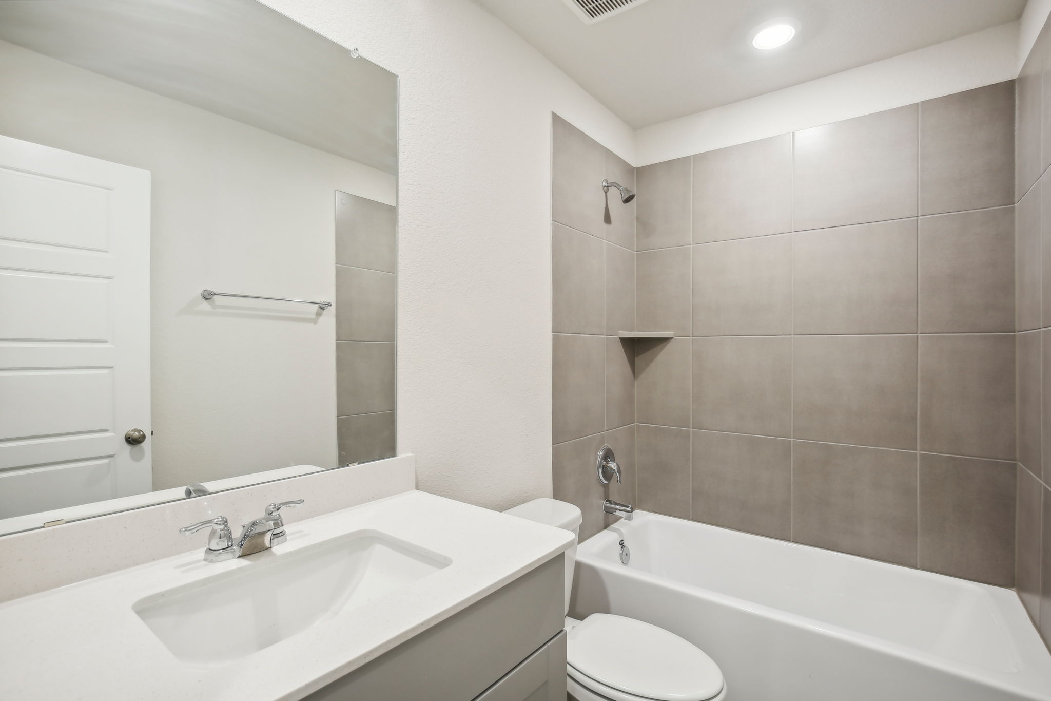 Meritage Homes Houston - Montgomery Oaks - 1600 Shae Oak Ln, Conroe, TX 77304 - 015