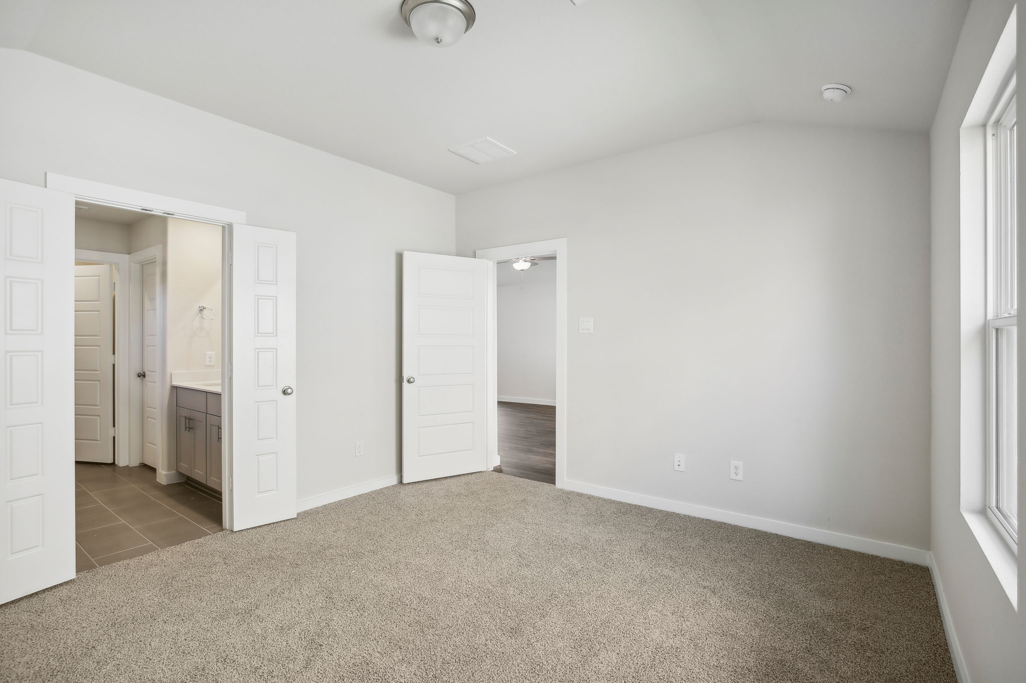 Meritage Homes Houston - Montgomery Oaks - 1600 Shae Oak Ln, Conroe, TX 77304 - 020