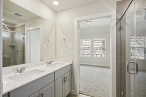 Meritage Homes Houston - Montgomery Oaks - 1600 Shae Oak Ln, Conroe, TX 77304 - 022