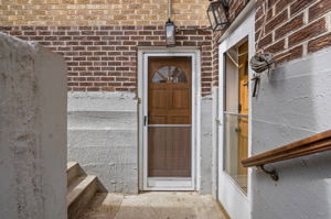 Back door separate entry