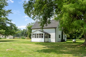  Photo 0