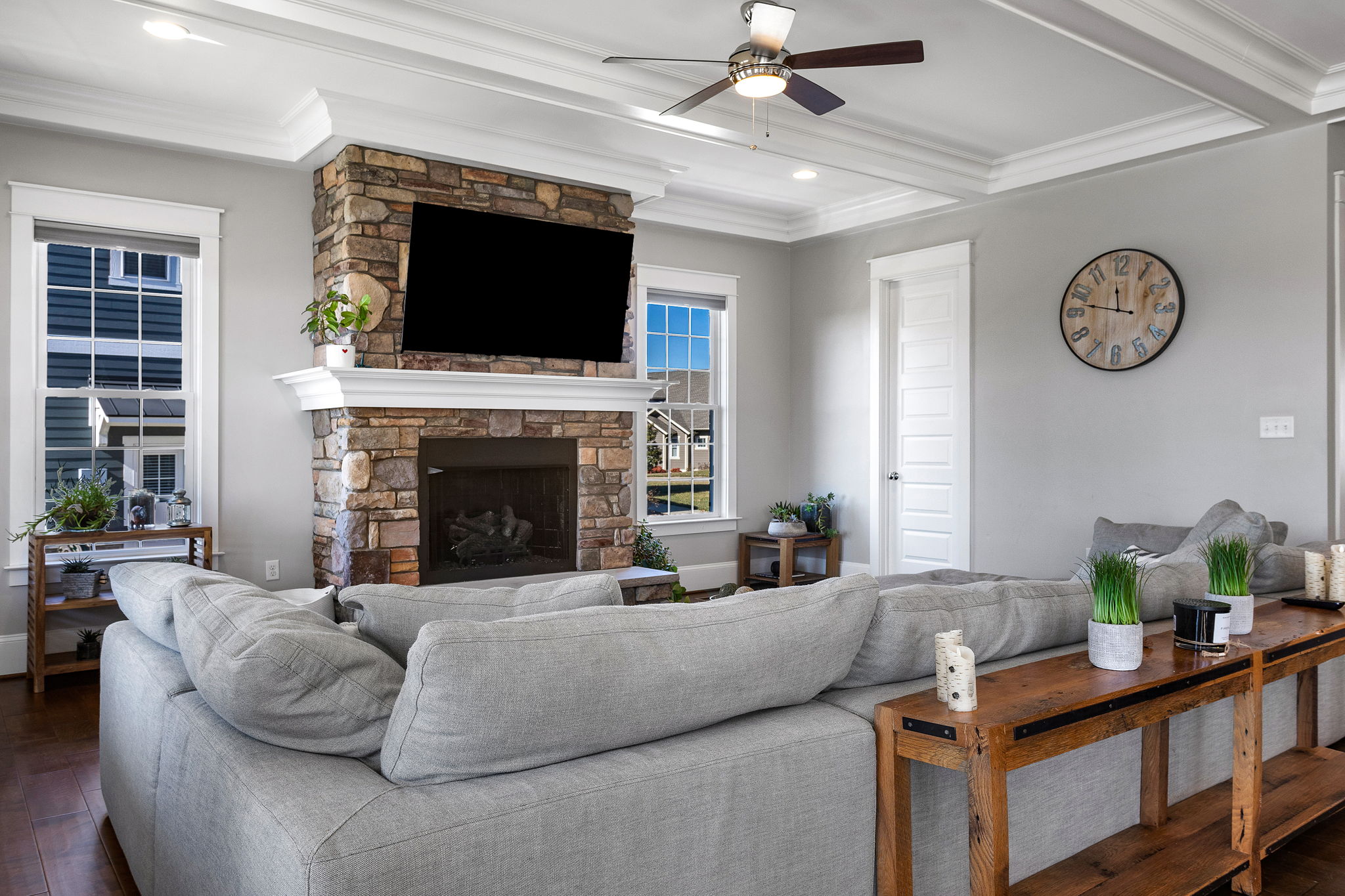 09-Family Room