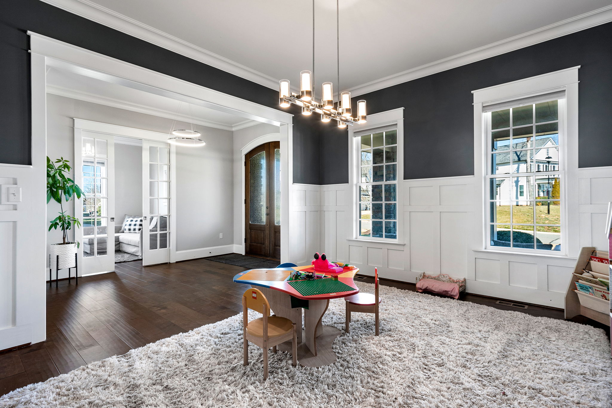 23-Dining Room as play room
