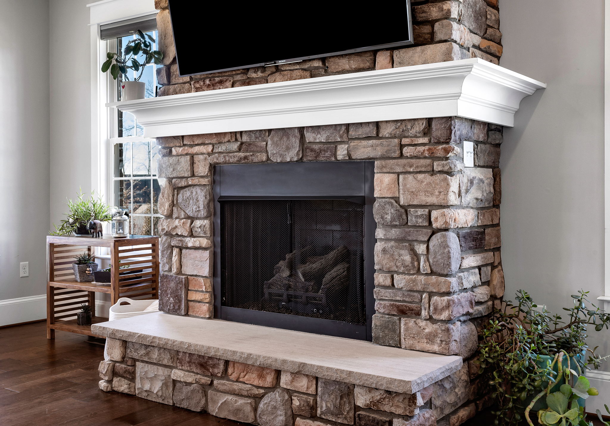 10-Fireplace