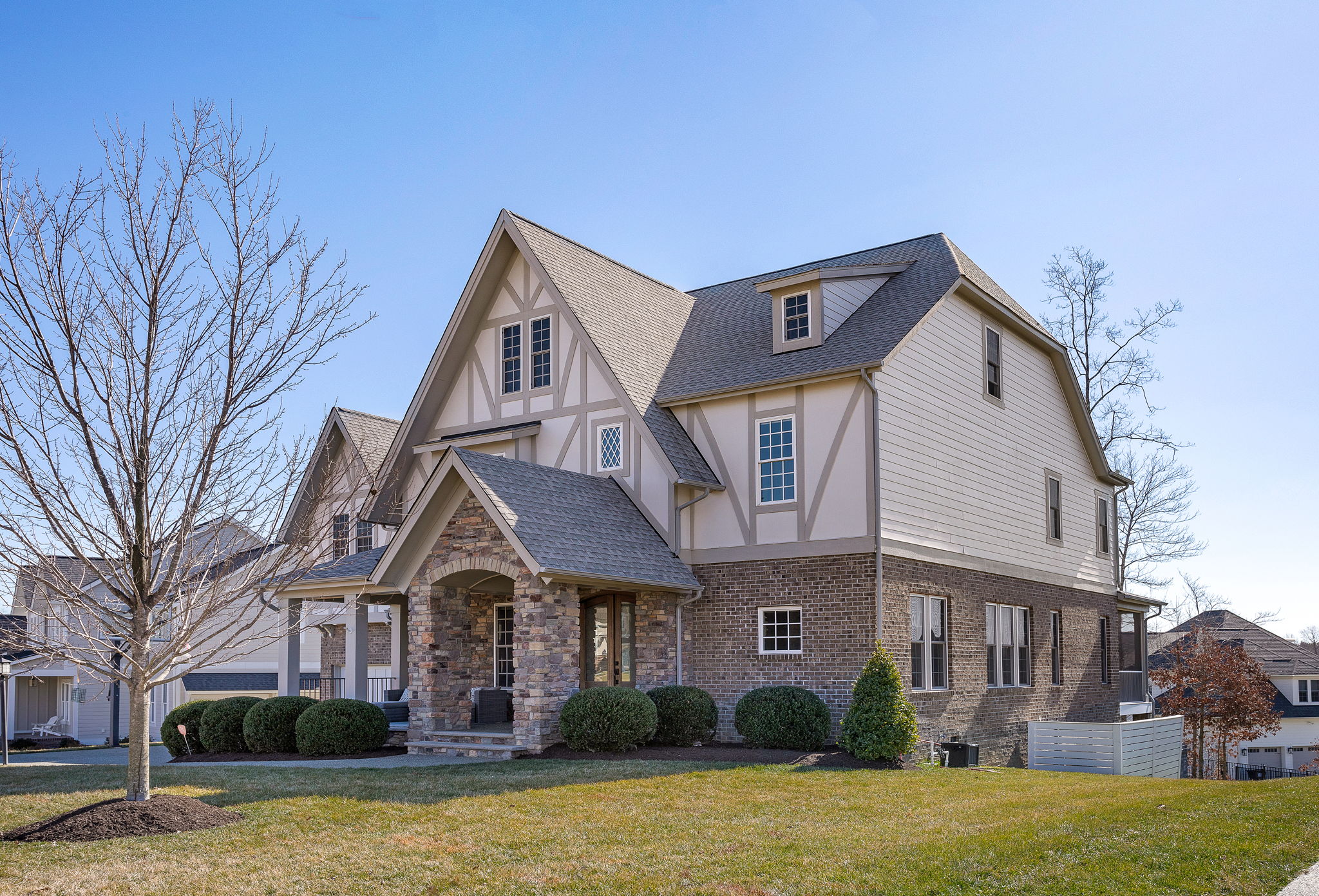 03-Exterior Front