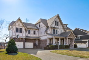 01-Exterior Front
