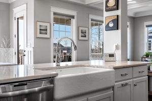 18-Kitchen Sink