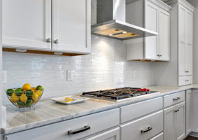 17-Kitchen Range
