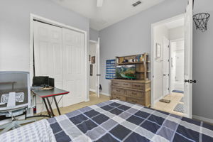  Photo 23